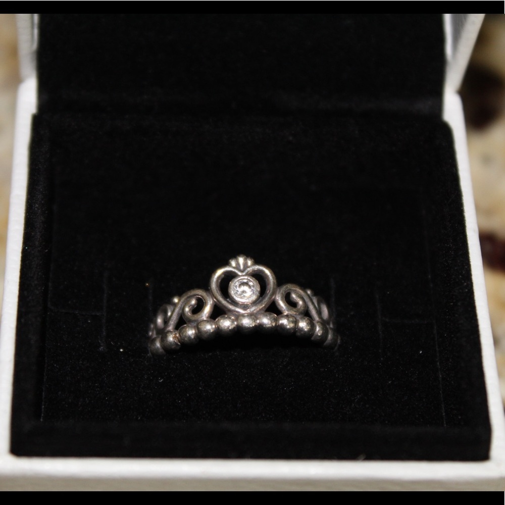 Pandora Princess Tiara Crown Ring